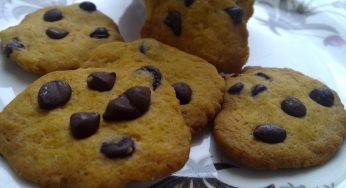 Vegetarian Cookie: Eggless Chocolate Chip Pumpkin Cookies