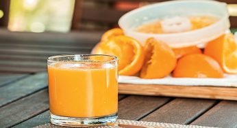 In order to live healthily, you have to eat accordingly.
